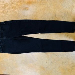 Black Joe’s jeans. Flawless The Icon mid rise skinny size 28